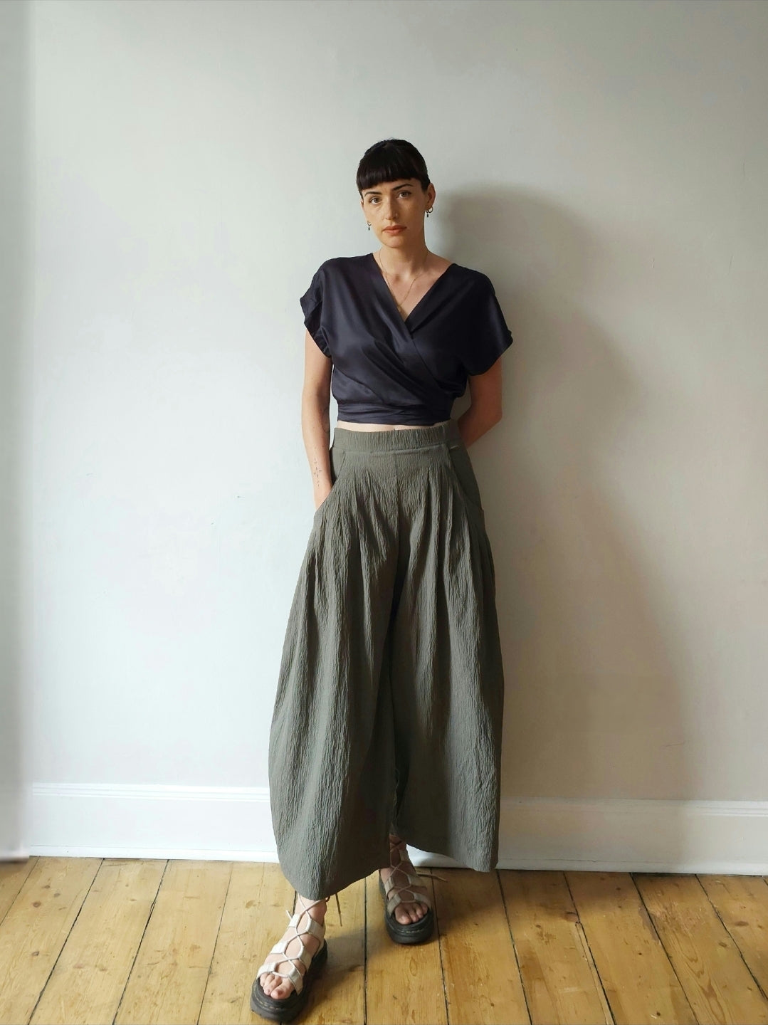 Nora Trousers Crinkle Cotton Olive